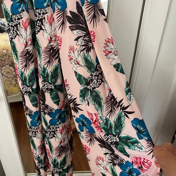 Floral Jumpsuit - Picture 5 of 9